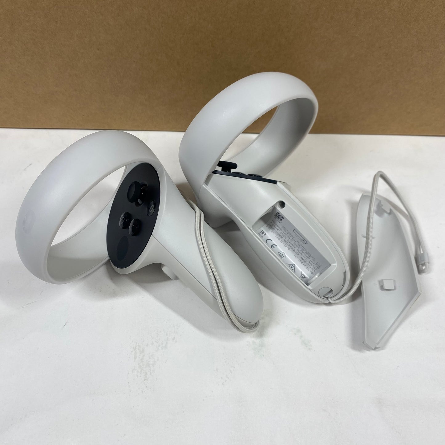 Oculus Quest 2 128GB VR System KW49CM