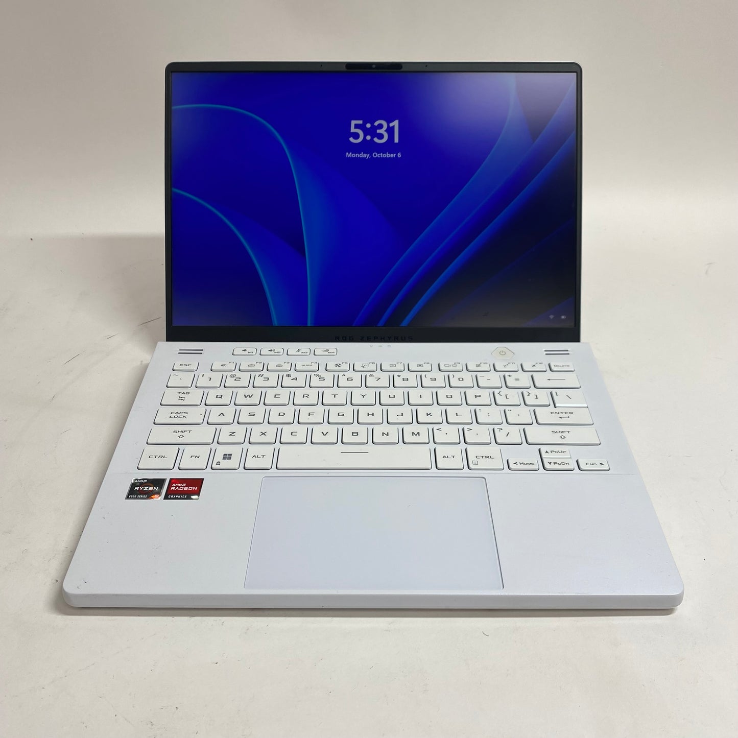 Asus ROG Zephyrus G14 GA402R Ryzen 9 6900HS 16GB RAM 1TB SSD Radeon RX 6700S