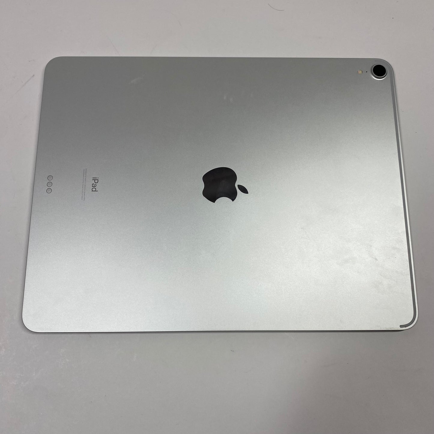 WiFi Only Apple iPad Pro 12.9" 3rd Gen 512GB 18.0 SILVER MTFQ2LL/A