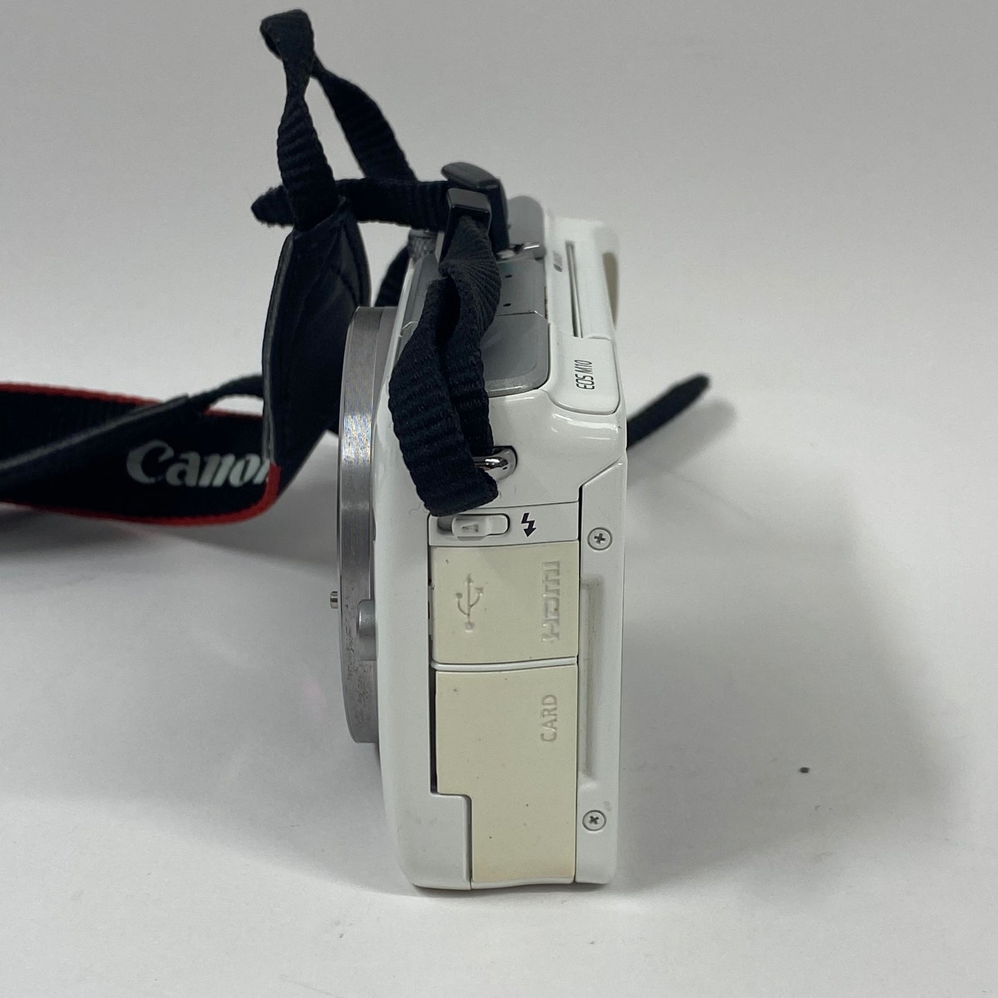 Canon EOS M10