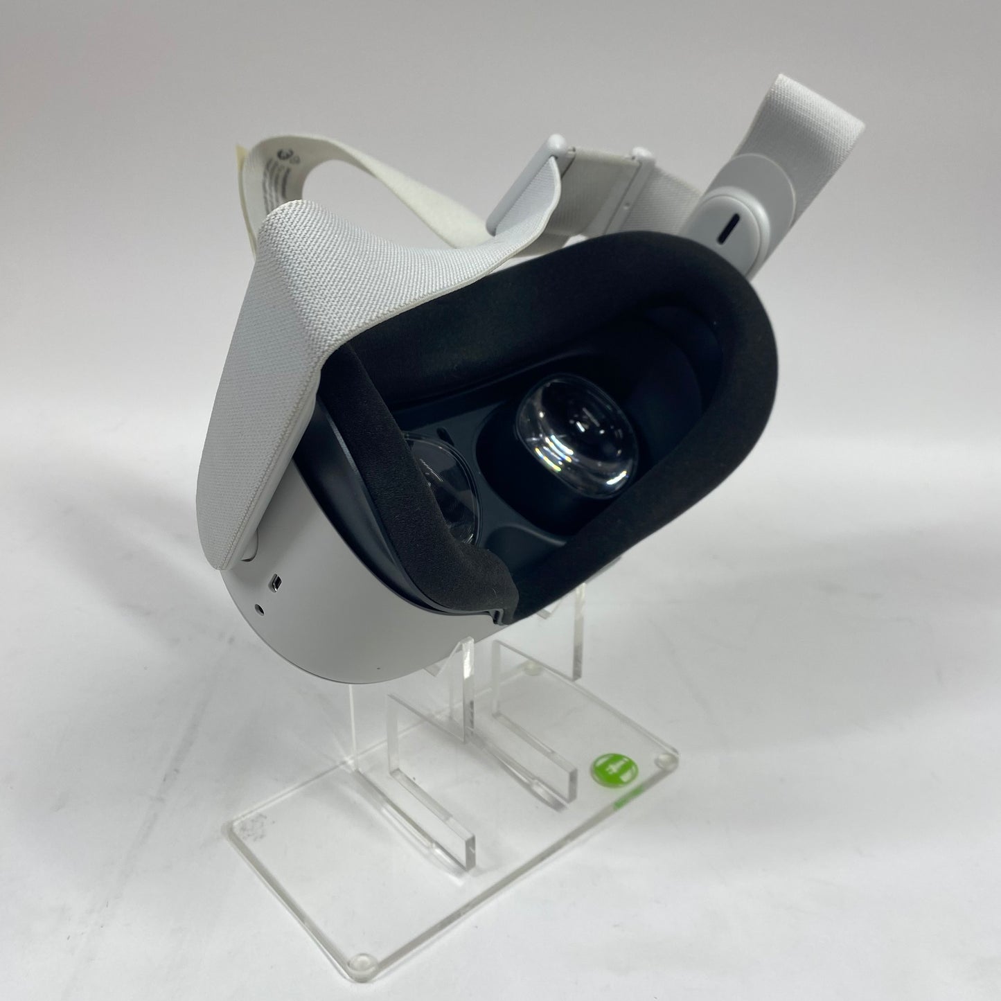 Oculus Quest 2 128GB VR System KW49CM