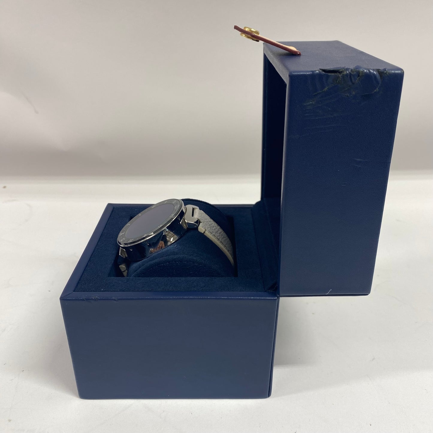 Louis Vuitton Tambour Horizon Smart Watch 40mm Smart Watch QA050