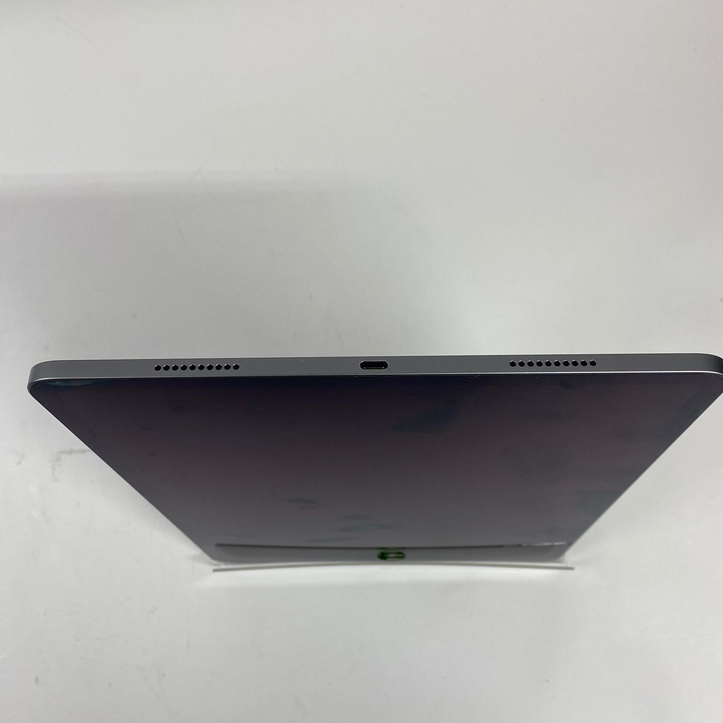 WiFi Only Apple iPad Pro 12.9" 6th Gen 512GB 18.4.1 Space Gray MNXU3LL/A