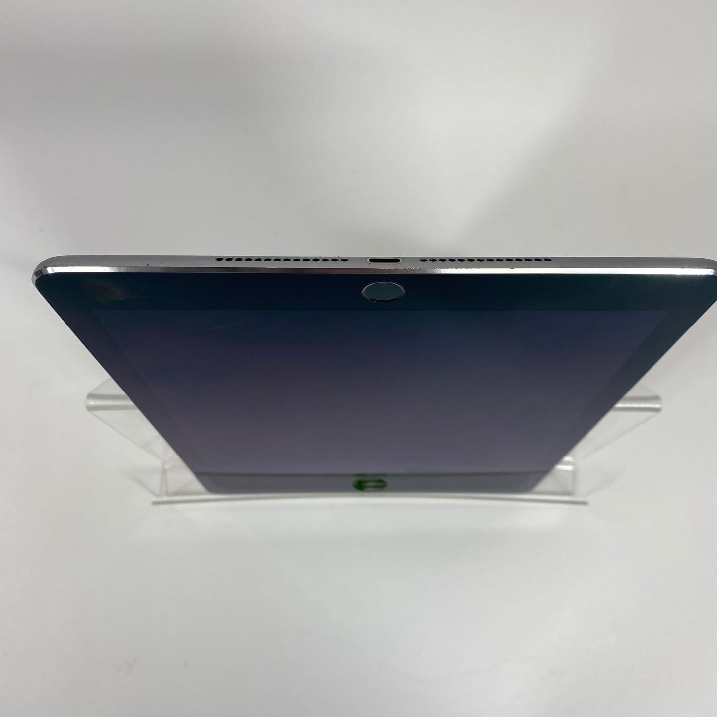 WiFi Only Apple iPad Air 2nd Gen 128GB 15.8 SPACE GRAY MGTX2LL/A