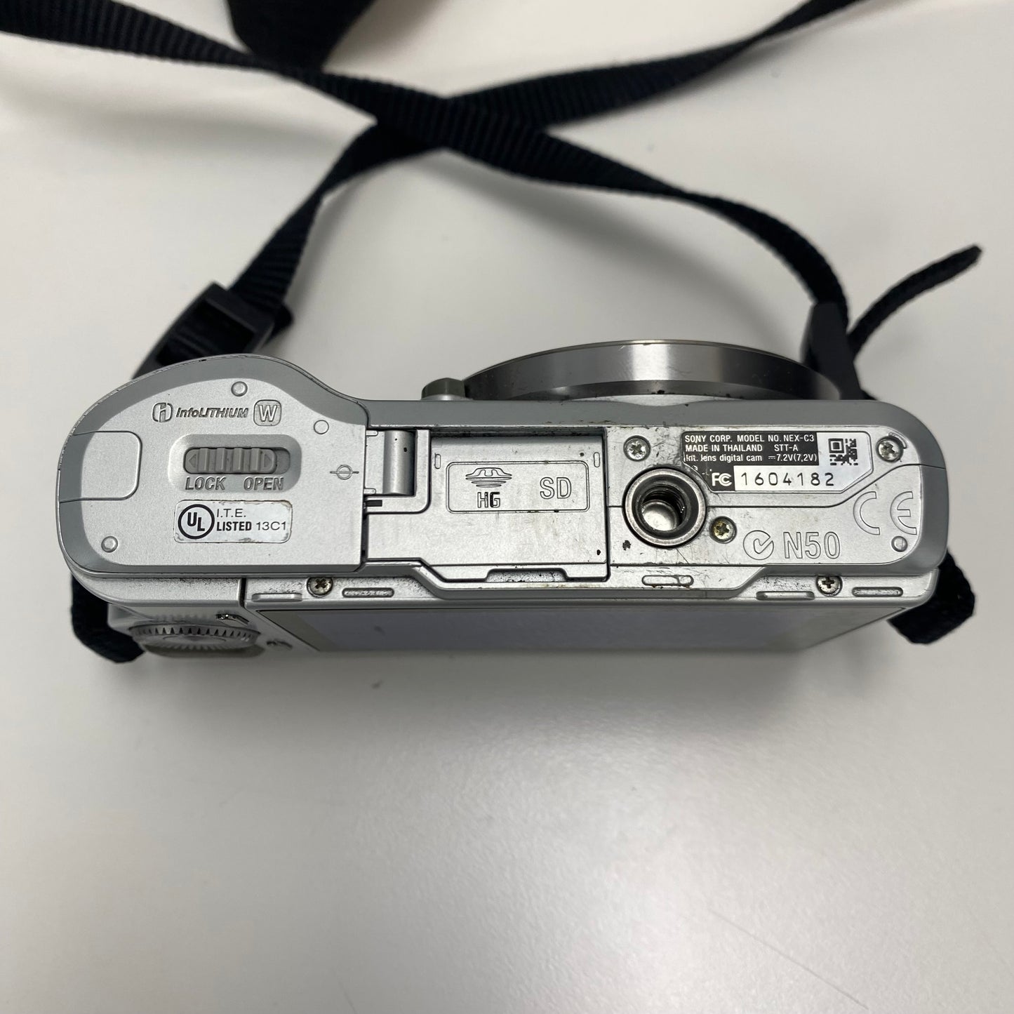 Sony Alpha NEX-C3 16.2MP Mirrorless Digital Camera