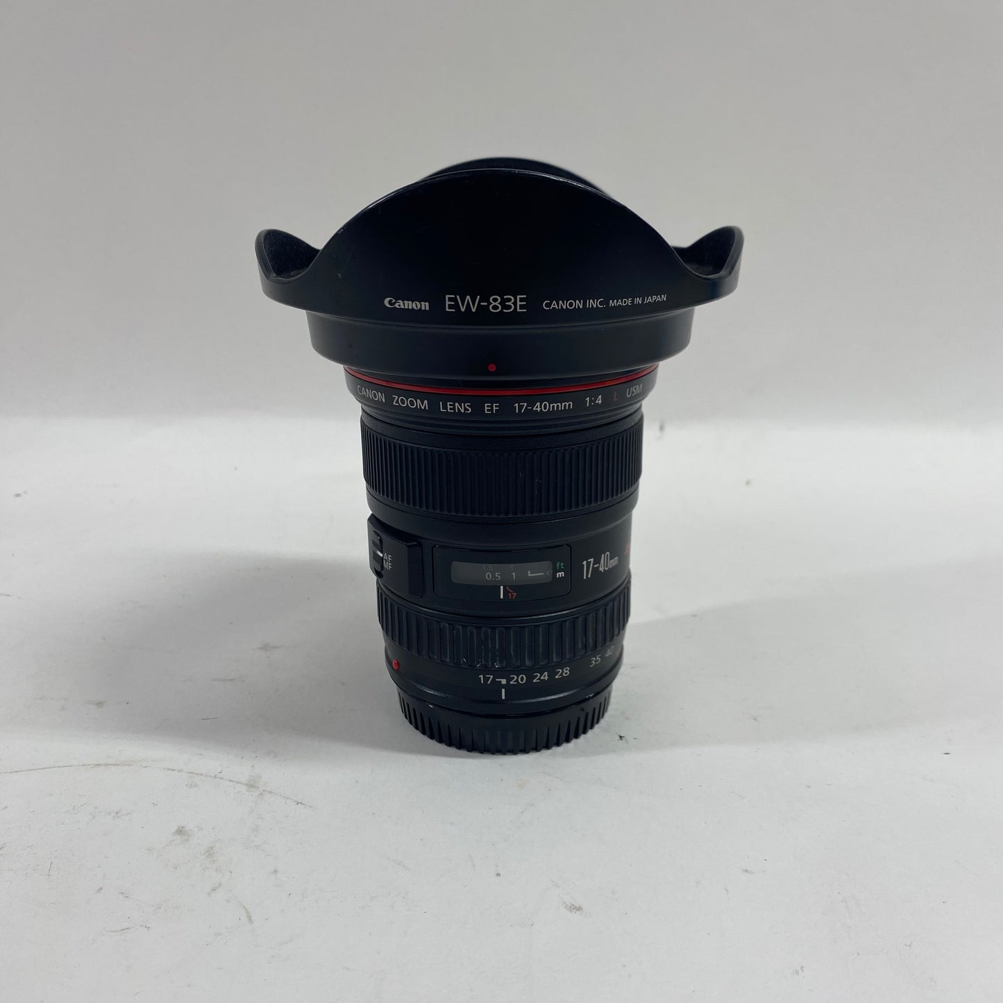 Canon EF 17-40mm F/4 L USM 17-40mm F/4 L USM