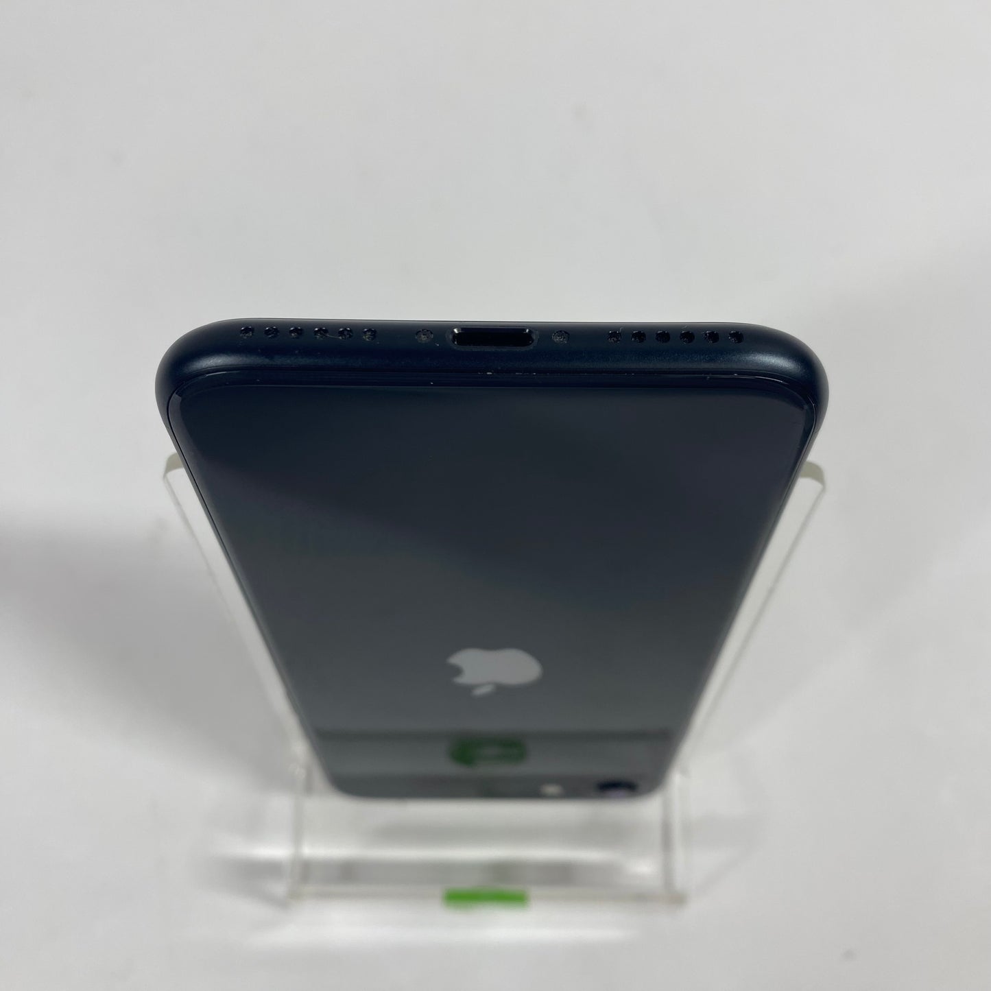 Unlocked Apple iPhone SE 64GB BLACK
