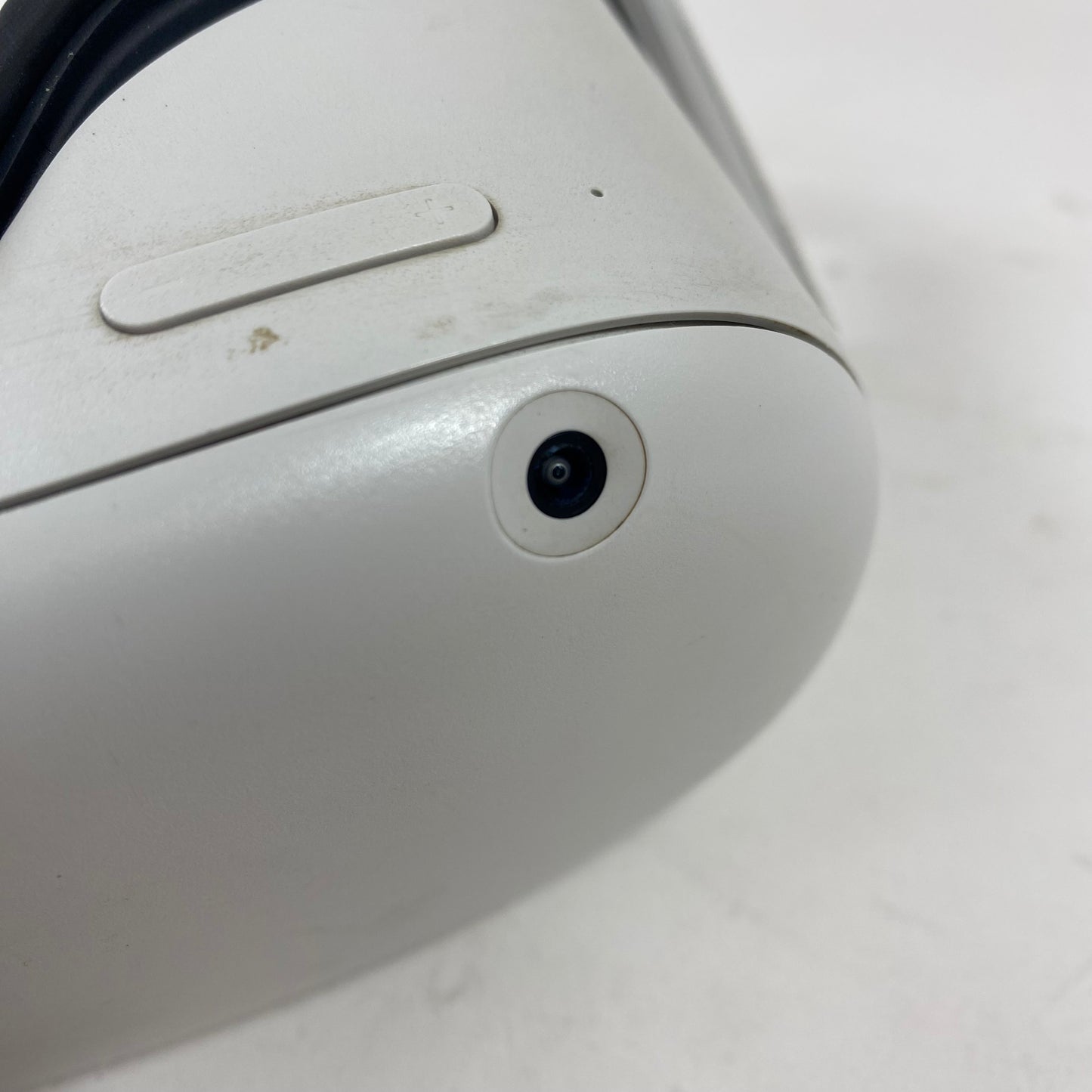 Meta Quest 2 128GB Standalone All-in-One VR Headset KW49CM