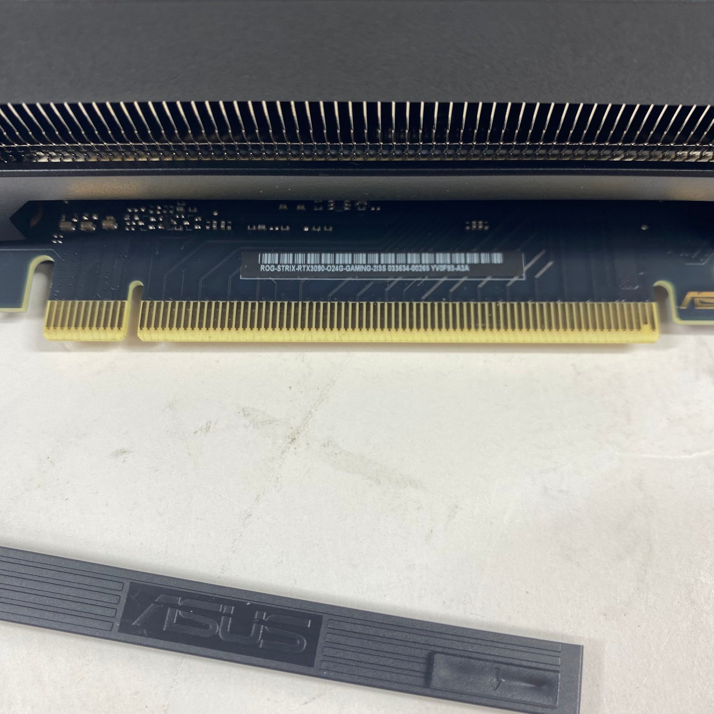 ASUS GeForce RTX 3090 24GB GDDR6X Graphics Card ROG-STRIX-RTX3090-O24G-GAMING