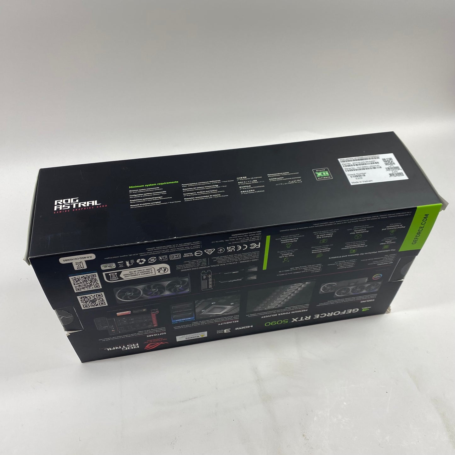 New ASUS ROG Astral RTX 5090 32GB GDDR7 Graphics ROG-ASTRAL-RTX5090-O32G-GAMING