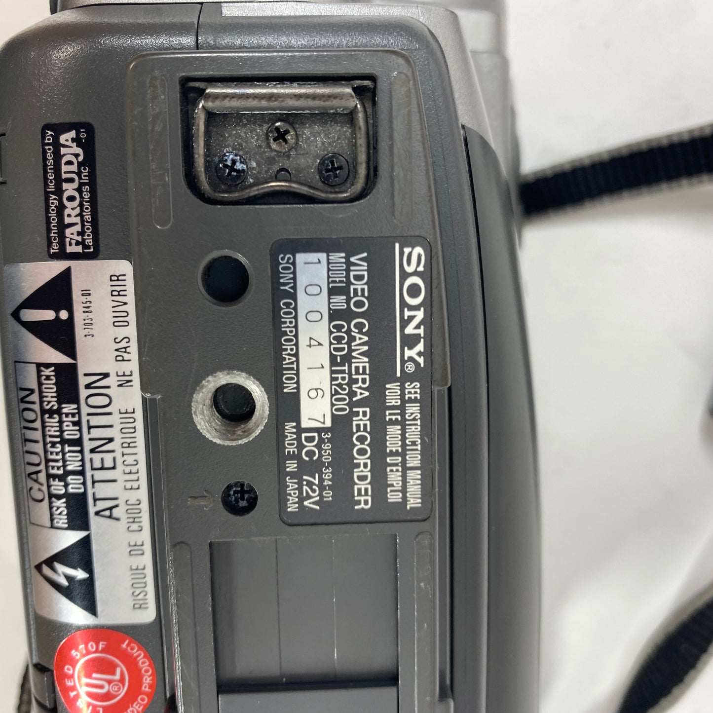 Sony Handycam Cassette Video Camcorder CCD-TR200