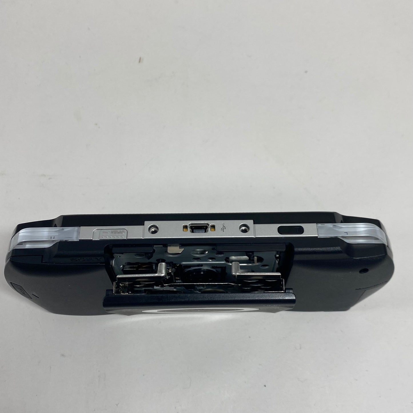 Sony Playstation Portable PSP PSP-1001 Handheld Game System Only Black