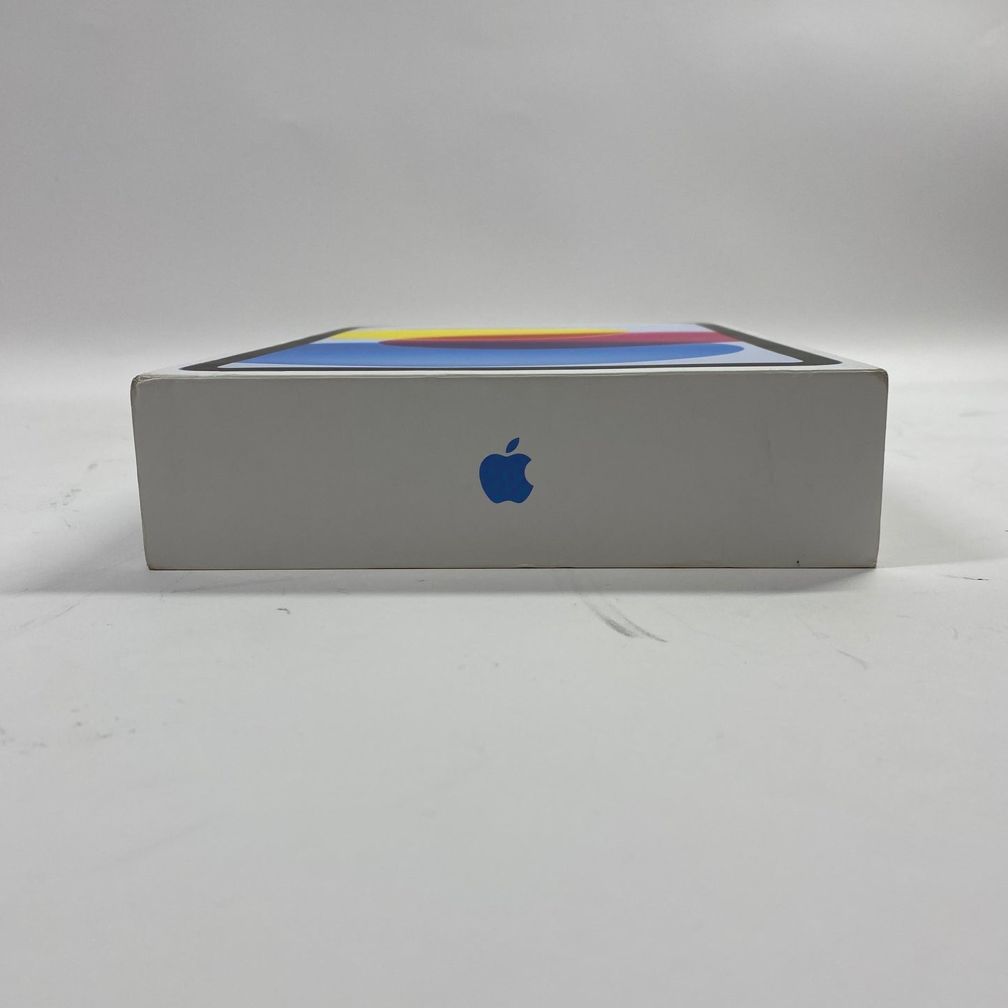 Unlocked Apple iPad 10th Gen 64GB 18.3.1 BLUE MQ6K3LL/A