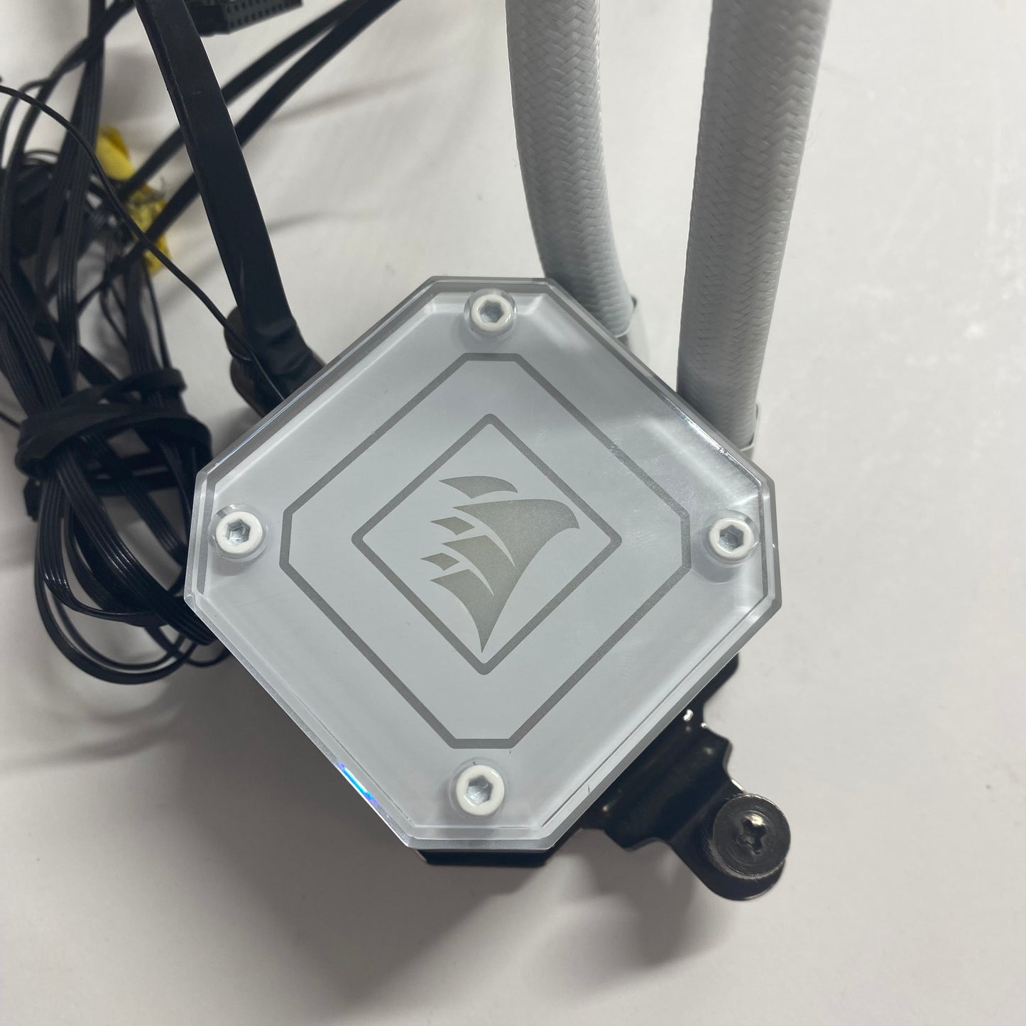 Corsair iCUE H100i ELITE CAPELLIX XT Liquid CPU Cooler CW-9060050-WW