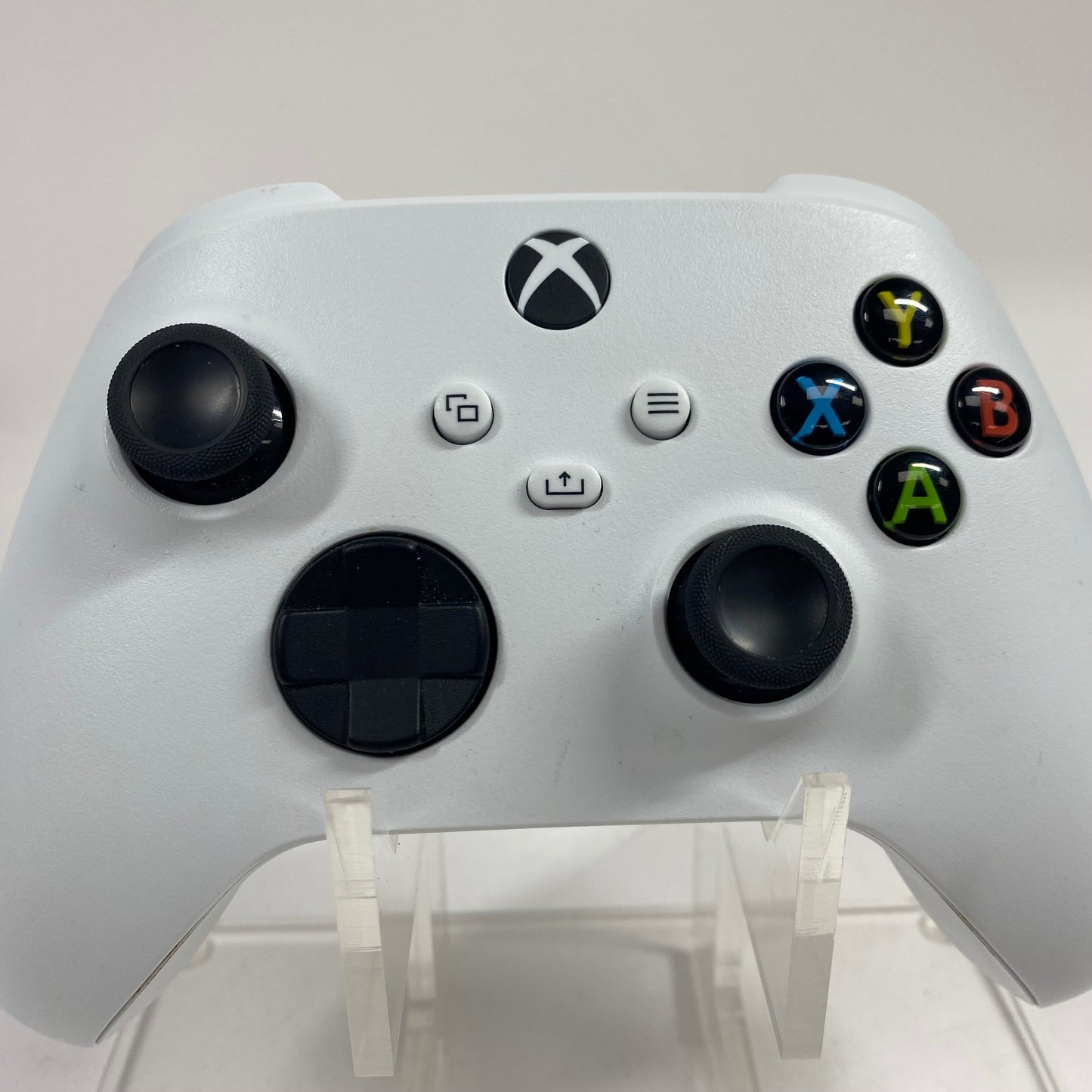 Microsoft Xbox Series X 1TB Console Gaming System White 1882