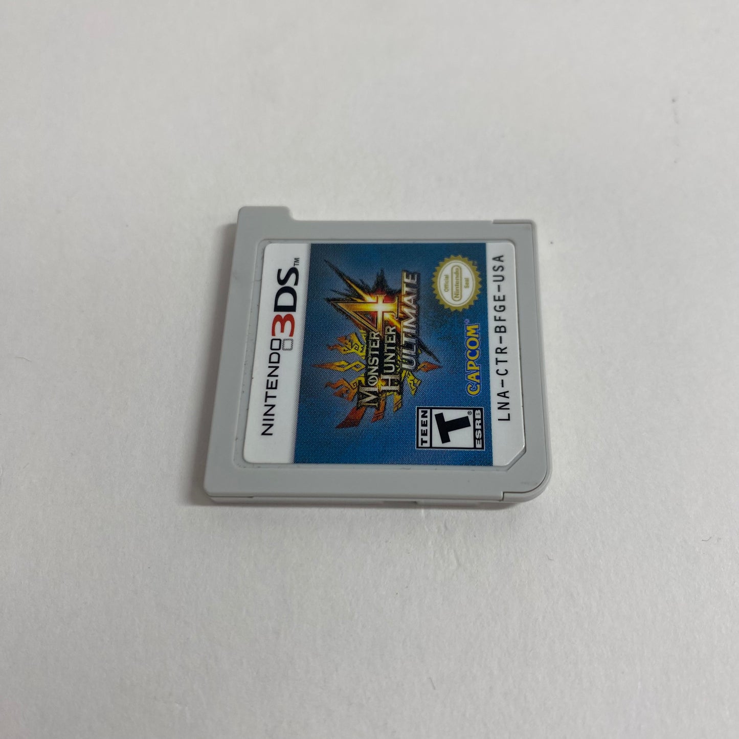 Monster Hunter 4 Ultimate (Nintendo 3DS, 2015)