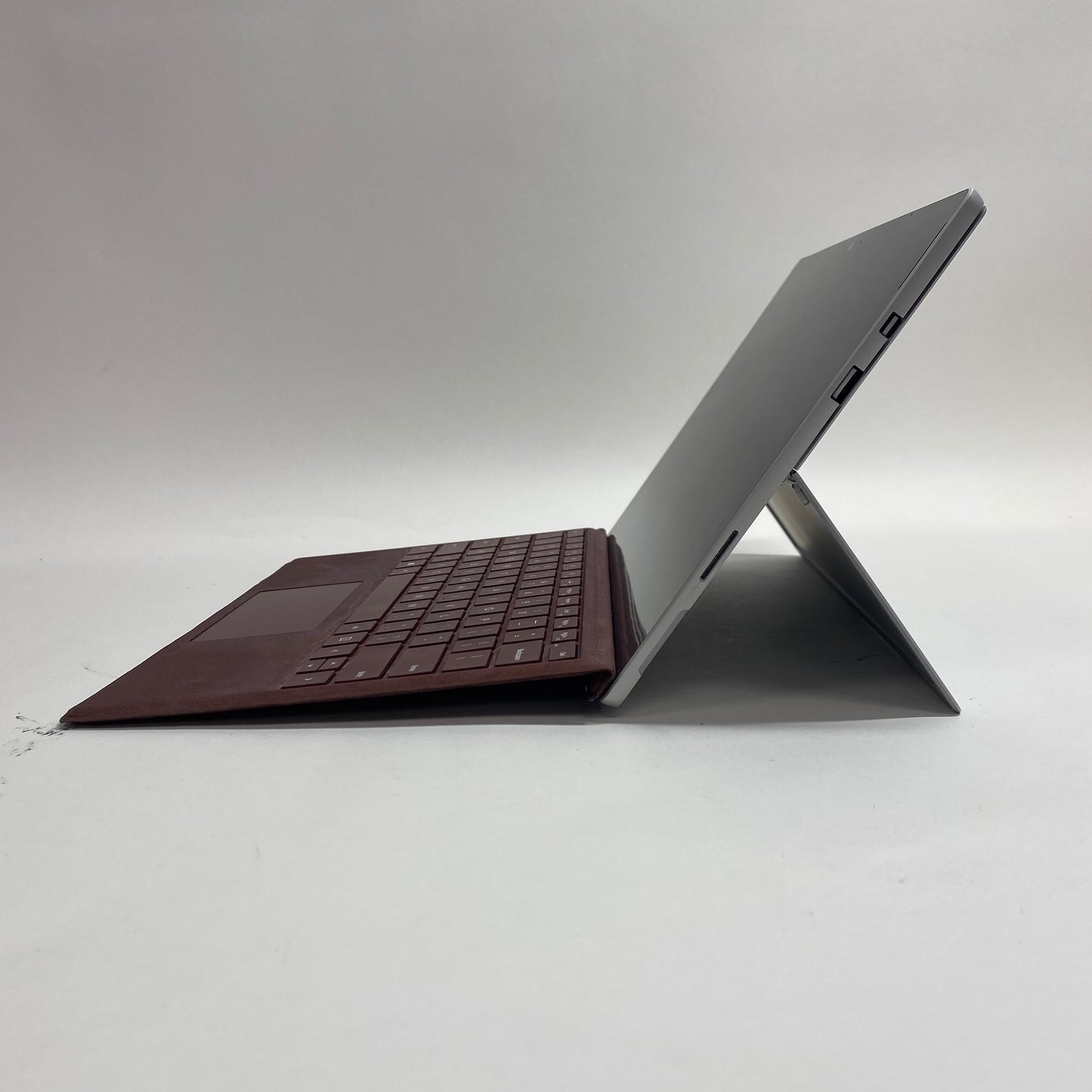Microsoft Surface Pro 5 1796 12.3" i5-7300U 2.6GHz 8GB RAM 256GB SSD