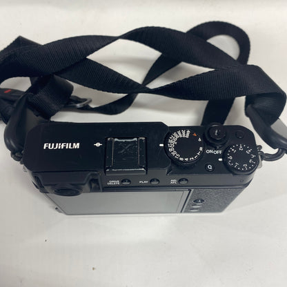 Fujifilm X-E4 FF200002 26.1MP rangefinder-style mirrorless camera