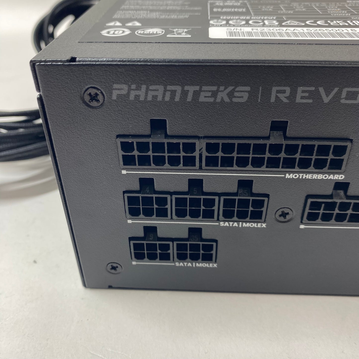 Phanteks Revolt 1200W Platinum PH-P1200PR-01 80 Plus Platinum 1200W 