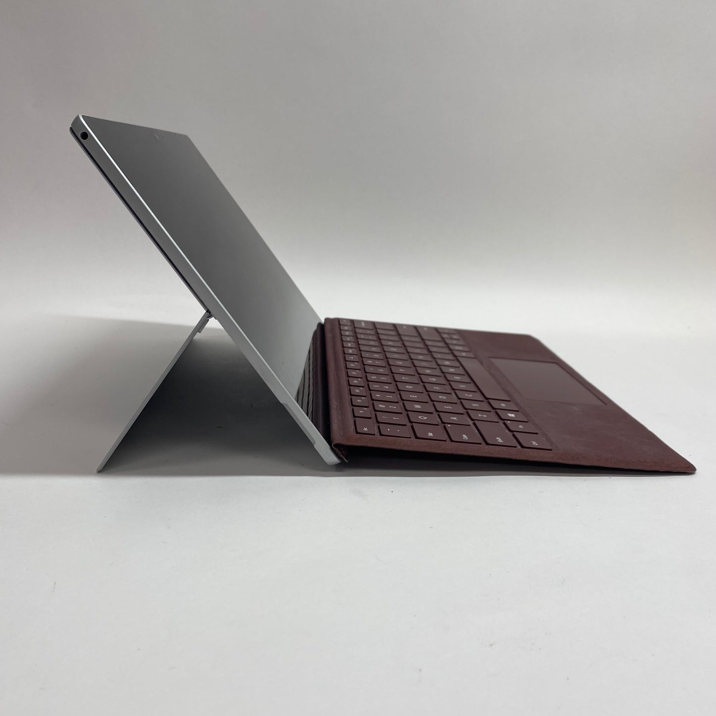 Microsoft Surface Pro 5 1796 12.3" i5-7300U 2.6GHz 8GB RAM 256GB SSD
