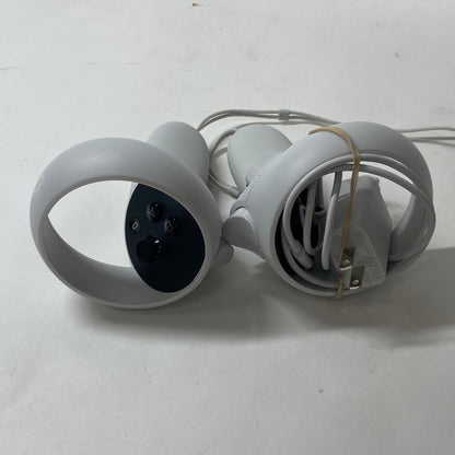 Oculus Quest 2 Stand-Alone VR Headset KW49CM