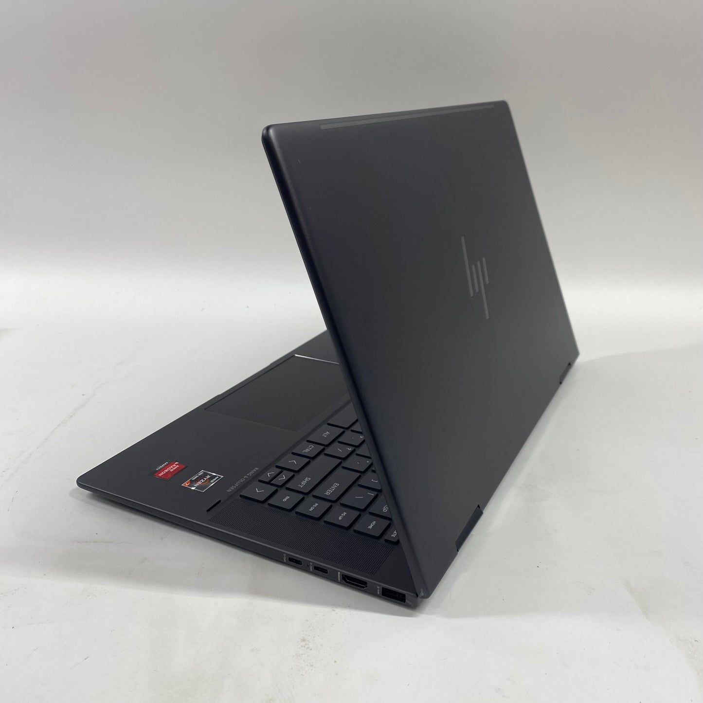 HPENVYx360 2-in-1 15-FH0023DX 15.6"Ryzen7 7730U 2.0GHz16GBRAM512GBRadeonGraphics