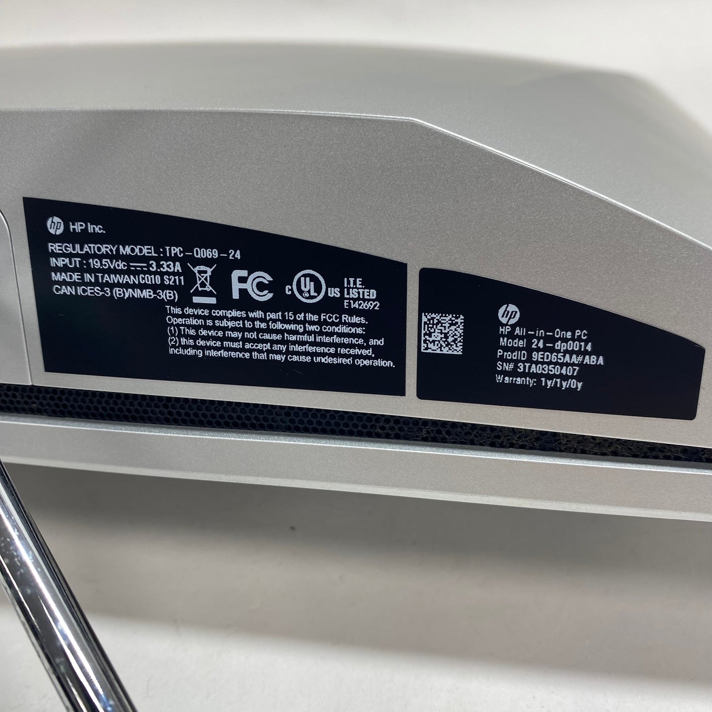 HP 24-dp0014 24-DP0014 24" Ryzen 5 3500U 2.10GHz 12GB RAM