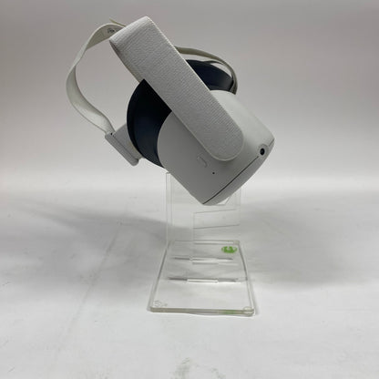 Oculus Quest 2 128GB VR System KW49CM