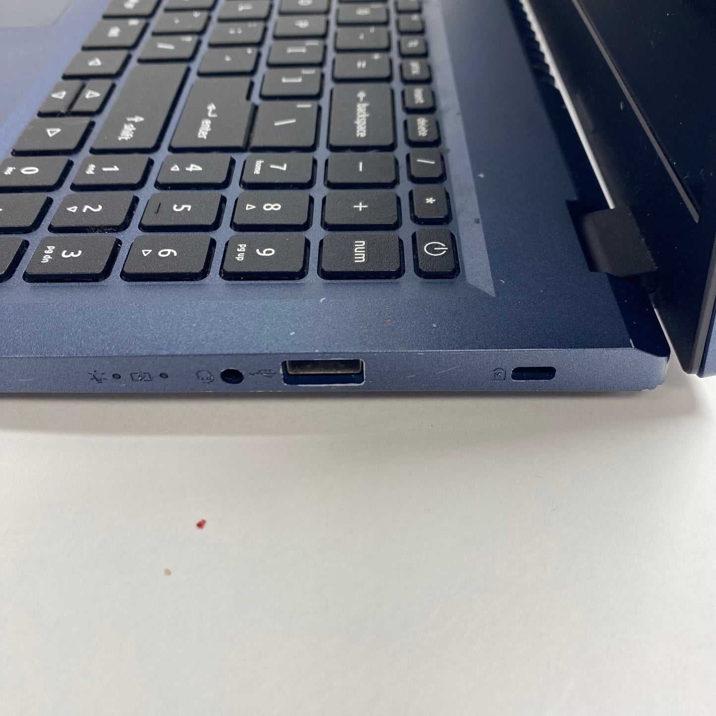 Acer Aspire A315-24PT 15.6" Ryzen 5 7520U 2.8GHz 8GB RAM 512GB SSD