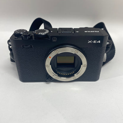 Fujifilm X-E4 FF200002 26.1MP rangefinder-style mirrorless camera