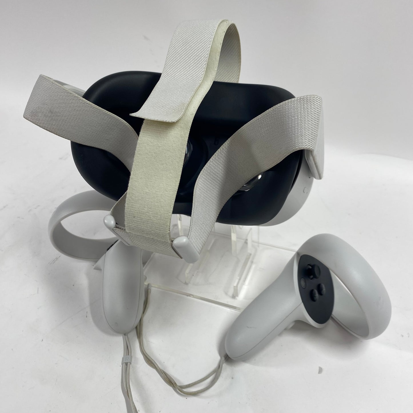 Oculus Quest 2 128GB VR System KW49CM