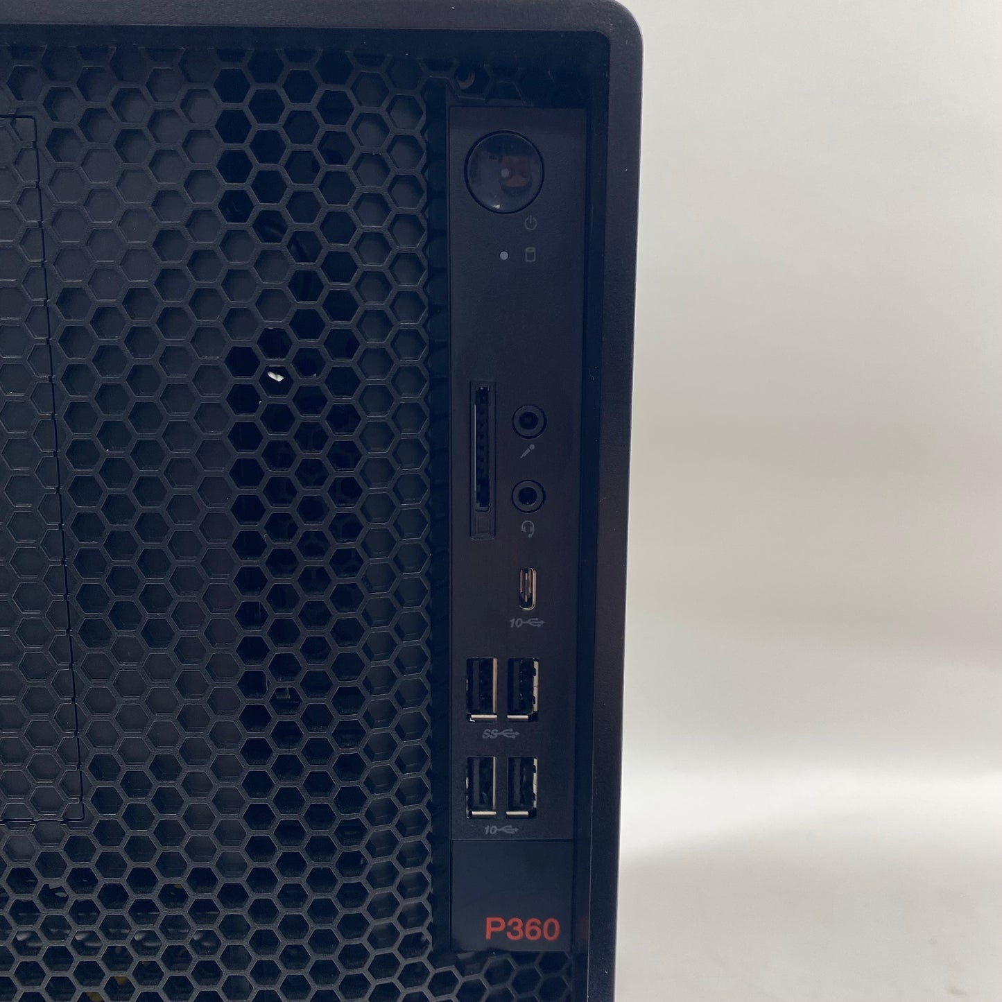 Lenovo Thinkstation P360 P360 32GB RAM 500GB HDD Nvidia Quadro P620