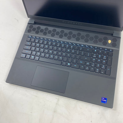 Alienware M18 R2 P51E 18" I9-14900HX 32GB RAM 4TB SSD NVIDIA GeForce RTX 4090