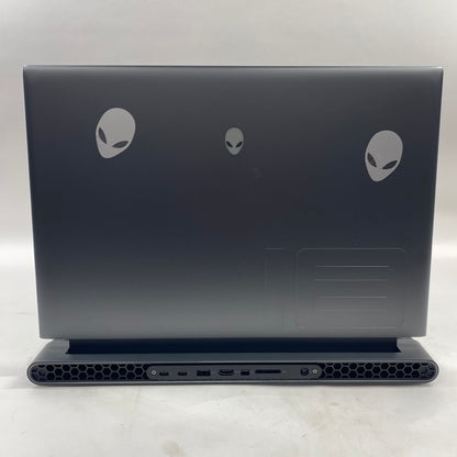 Alienware M18 R2 P51E 18" I9-14900HX 32GB RAM 4TB SSD NVIDIA GeForce RTX 4090
