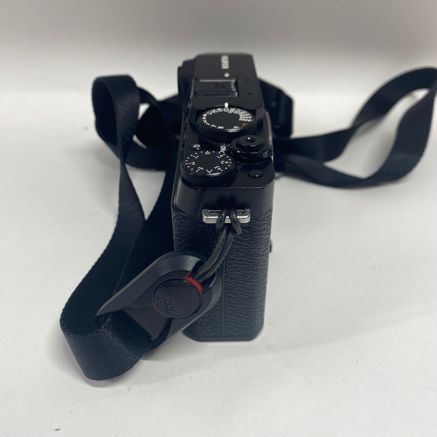 Fujifilm X-E4 FF200002 26.1MP rangefinder-style mirrorless camera