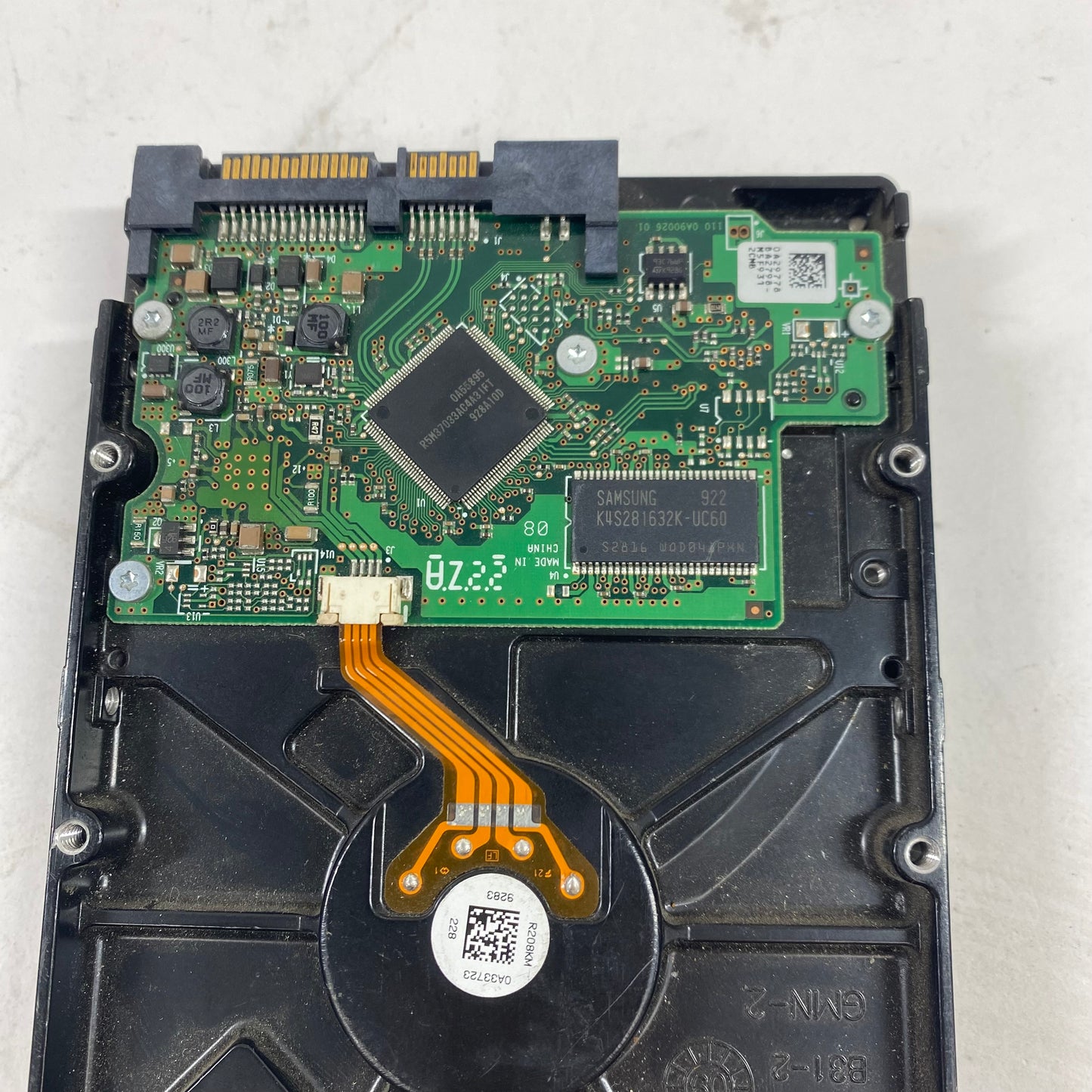 Hitachi 2.5" DeskStar 500GB SATA III 6Gbps HDD 0A35415BA28310C98