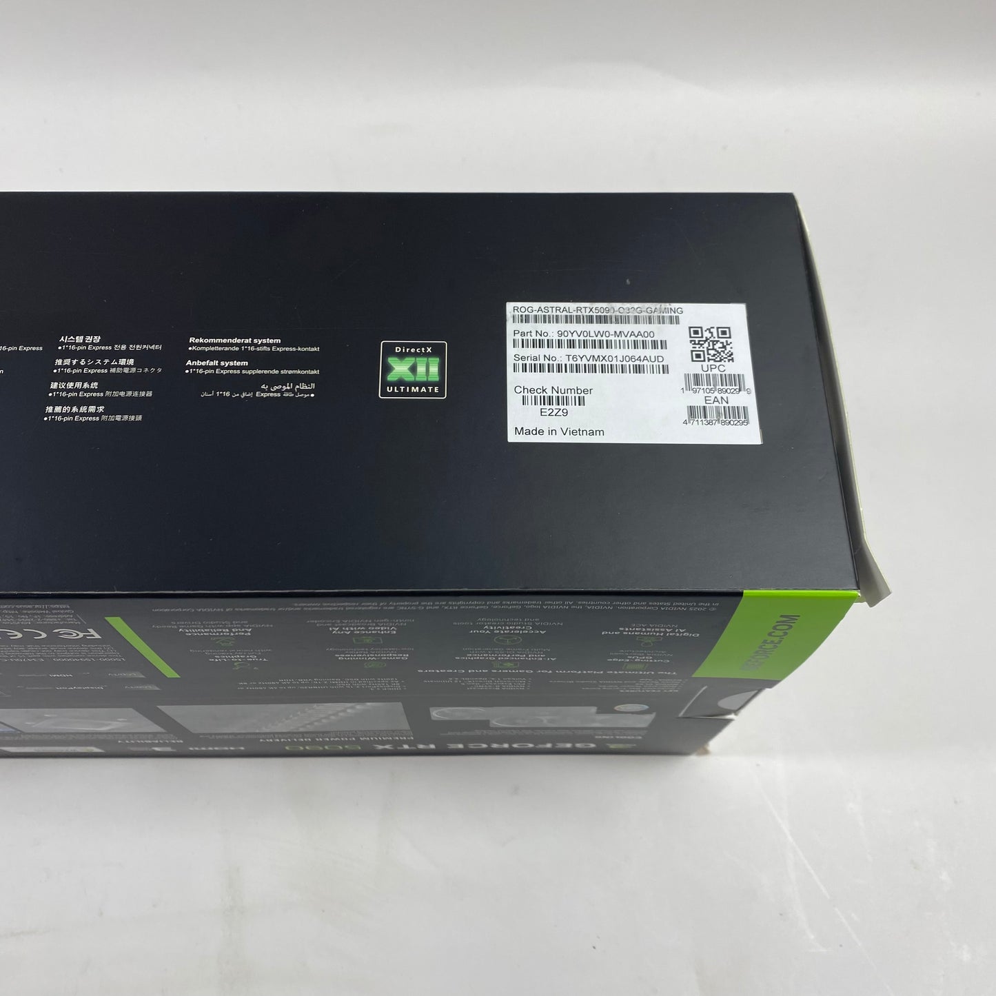 New ASUS ROG Astral RTX 5090 32GB GDDR7 Graphics ROG-ASTRAL-RTX5090-O32G-GAMING