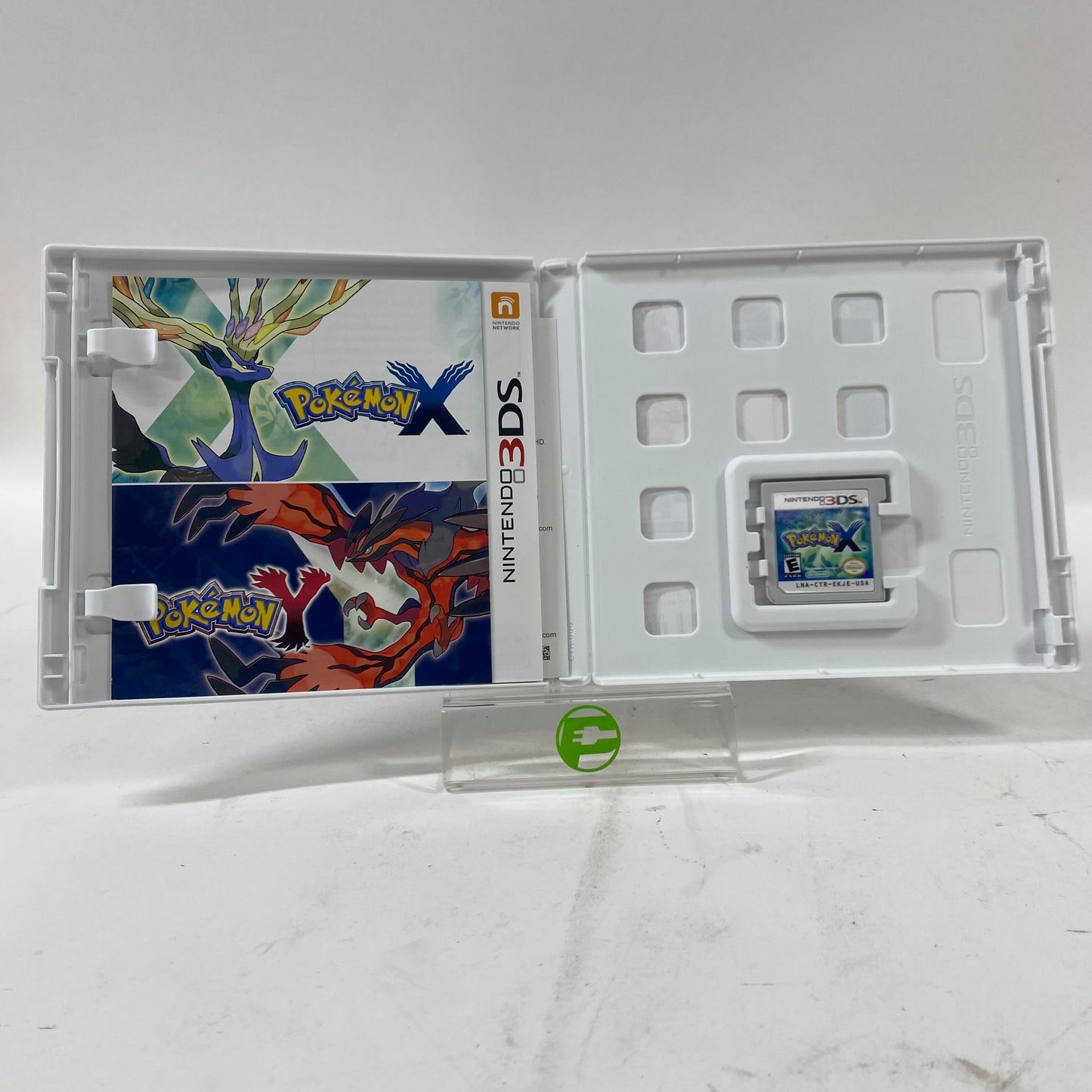 Pokemon X (Nintendo 3DS, 2013)