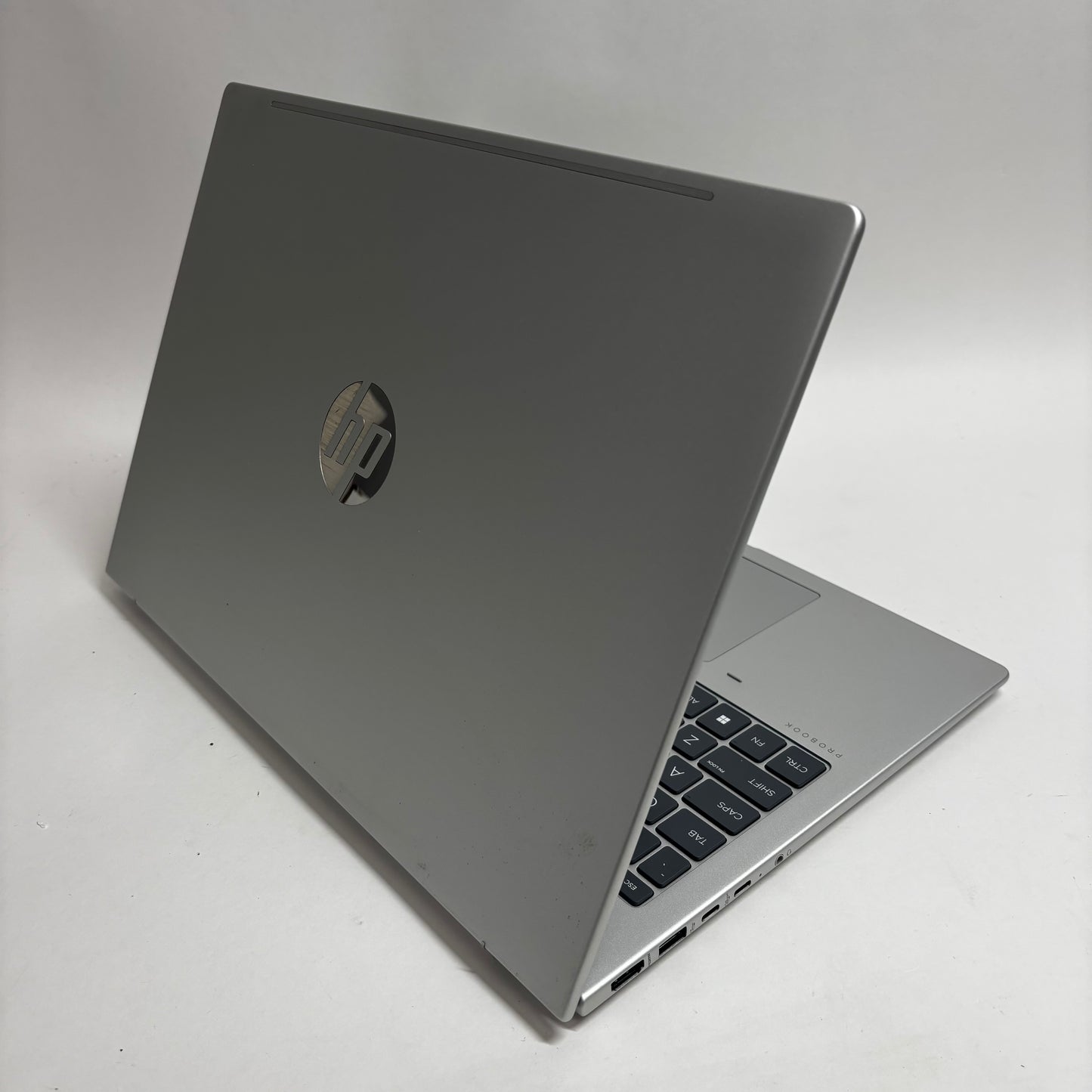 MDM LOCK HP ProBook 460 460 G11 Ultra 5 16GB RAM 256GB Intel Graphic