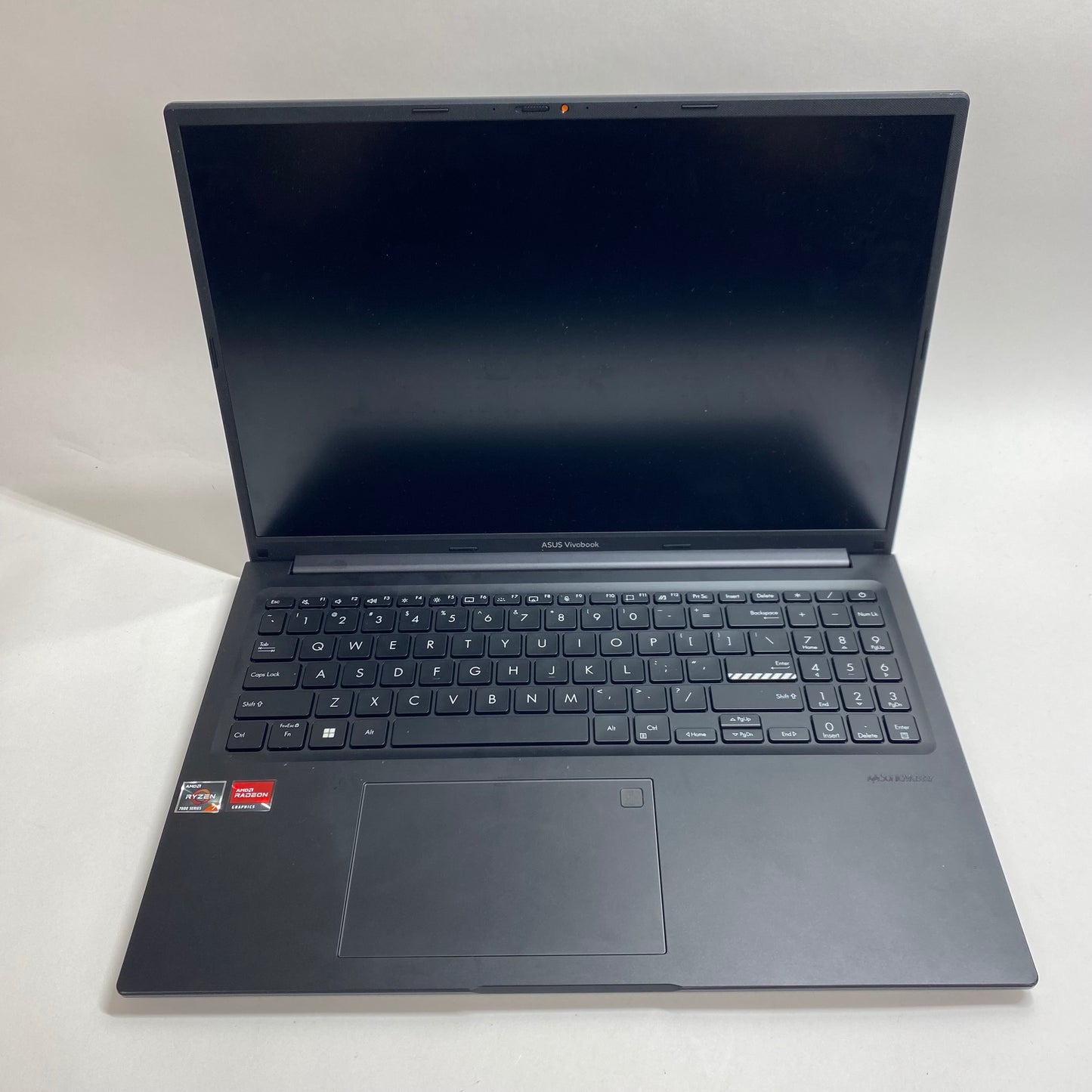 Asus Vivobook 16 M1605Y 16" Ryzen 7 7730U 2.0GHz 8GB RAM 1TB SSD