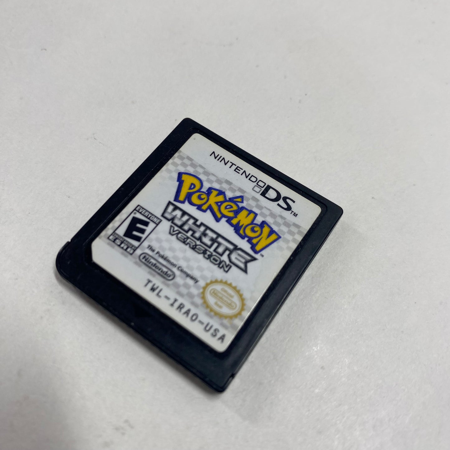 Pokemon White (Nintendo DS, 2011)
