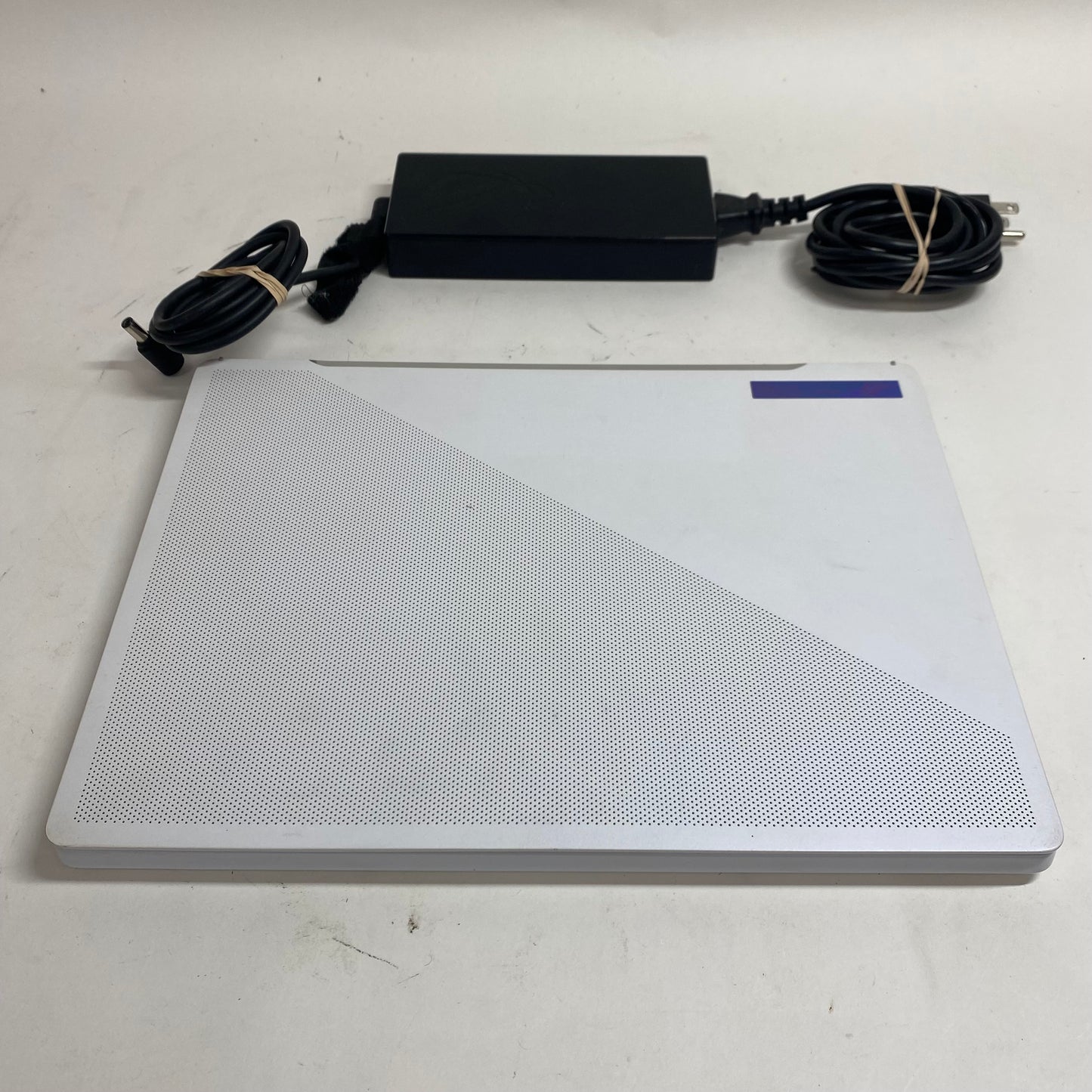 Asus ROG Zephyrus G14 GA402R Ryzen 9 6900HS 16GB RAM 1TB SSD Radeon RX 6700S