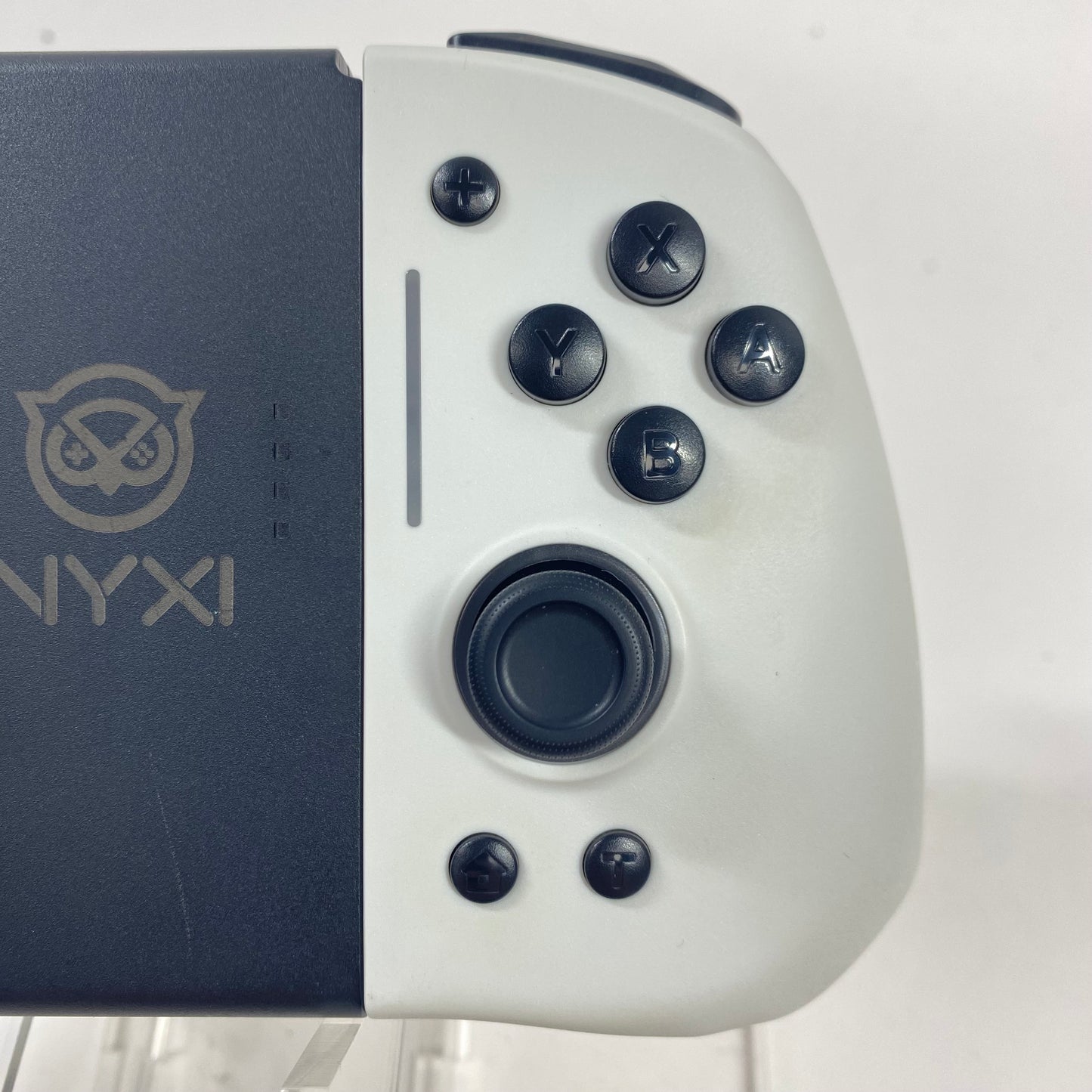 Nyxi Hyperion Controller SJ02 Black/White