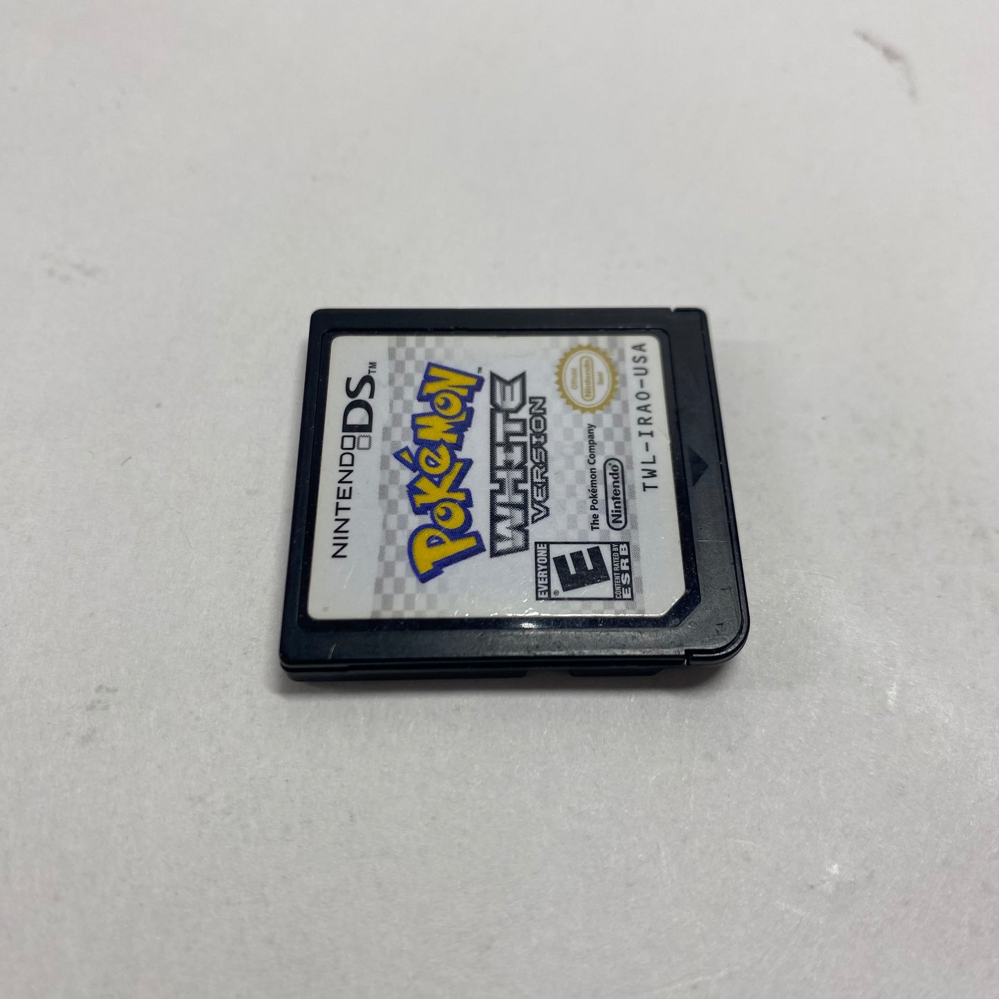Pokemon White (Nintendo DS, 2011)
