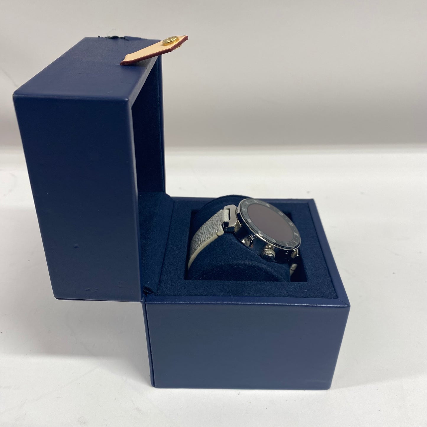 Louis Vuitton Tambour Horizon Smart Watch 40mm Smart Watch QA050