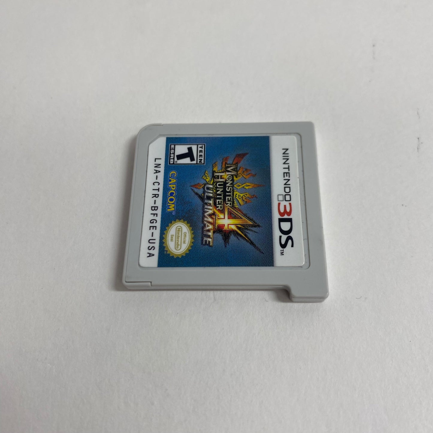 Monster Hunter 4 Ultimate (Nintendo 3DS, 2015)