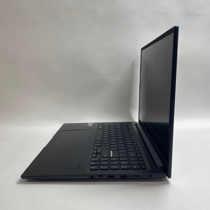 Asus Vivobook 16 M1605Y 16" Ryzen 7 7730U 2.0GHz 8GB RAM 1TB SSD