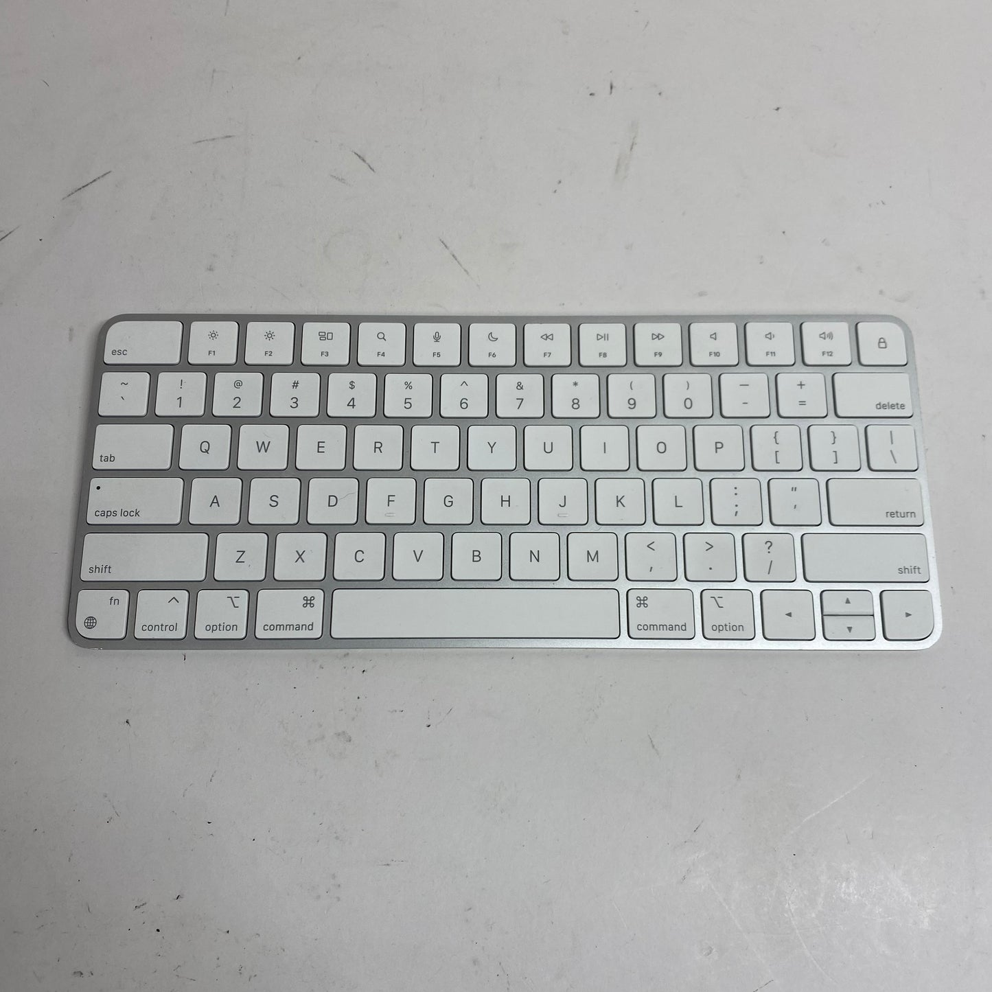 Apple Magic Keyboard White