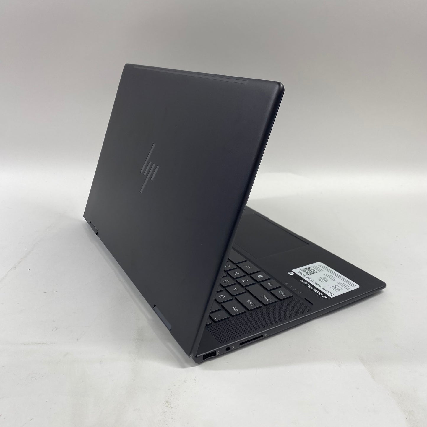 HPENVYx360 2-in-1 15-FH0023DX 15.6"Ryzen7 7730U 2.0GHz16GBRAM512GBRadeonGraphics