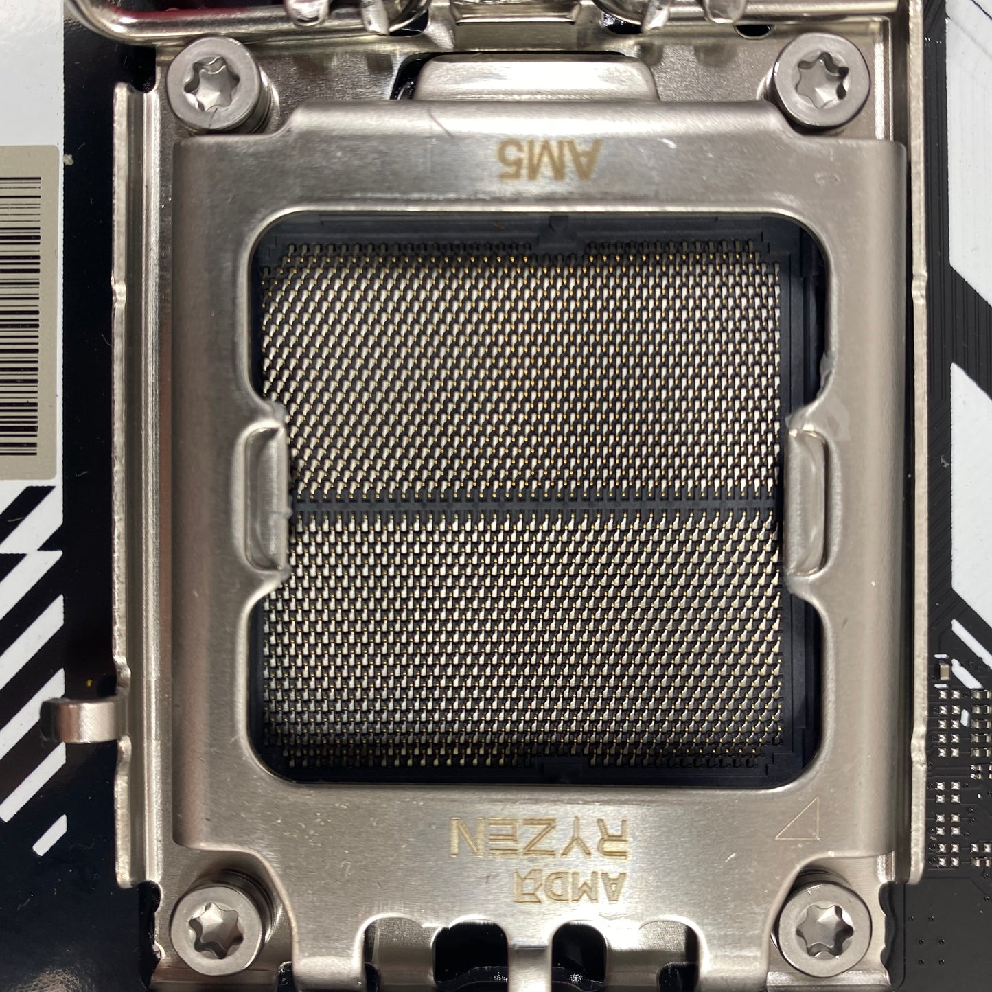 ASRock B650 PRO RS Wifi AM5 microATX